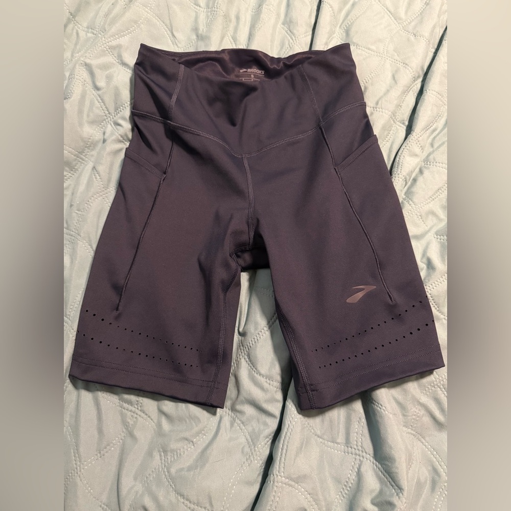 Brooks Women's Bike Shorts